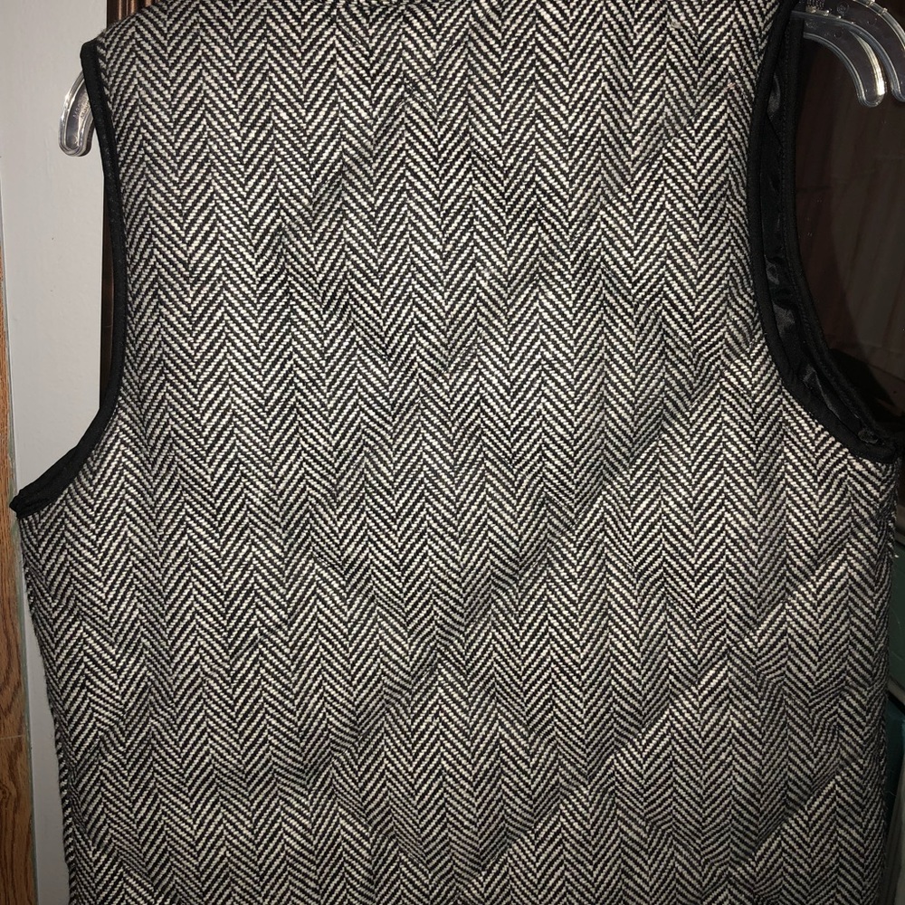 Vest - Picture 2 of 2